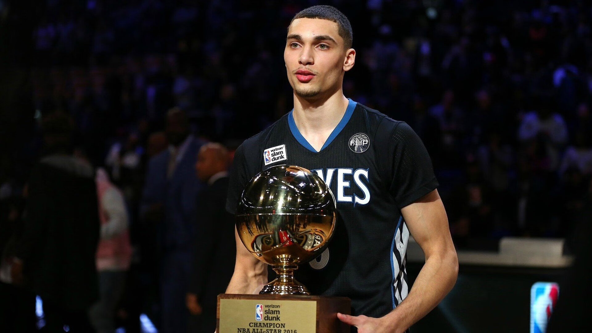 绝杀瞬间：那些让人心跳加速的终极投篮，30秒投篮视频