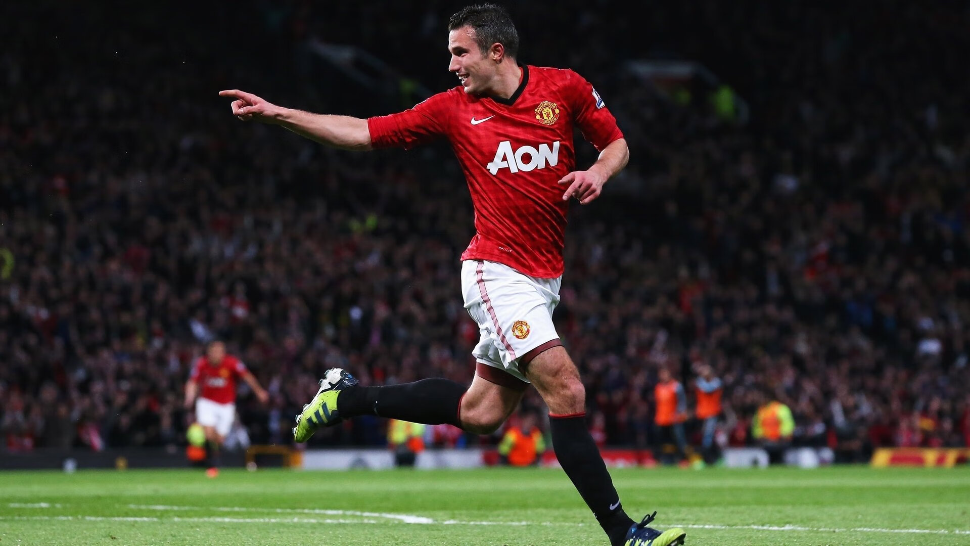 融合“足球+旅游”新经济形态成为地方经济新引擎